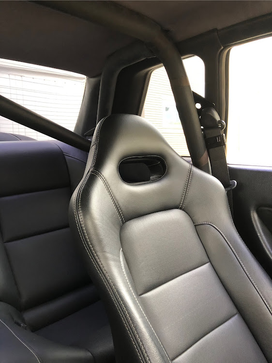 スカイライン GT-Rの愛車カスタムエピソードに関するカスタム事例の投稿画像4枚目