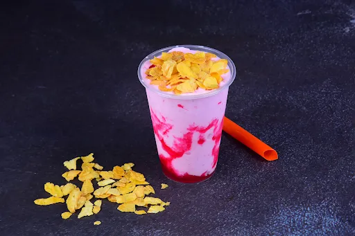 Strawberry Crunch Shake