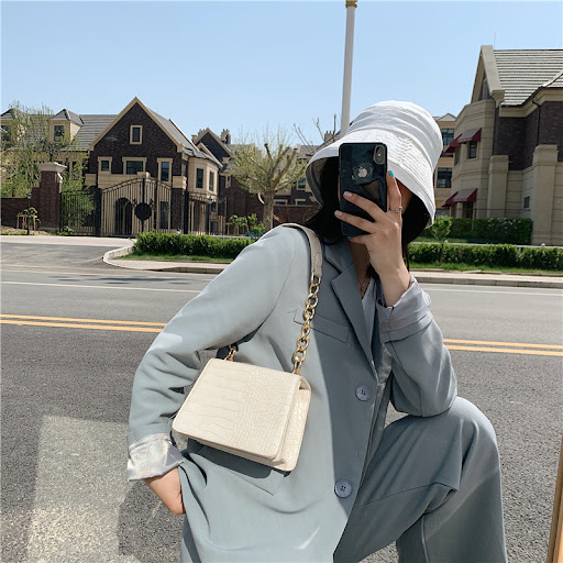 Title 5, Versatile Womens One Shoulder Messenger Bag. S...