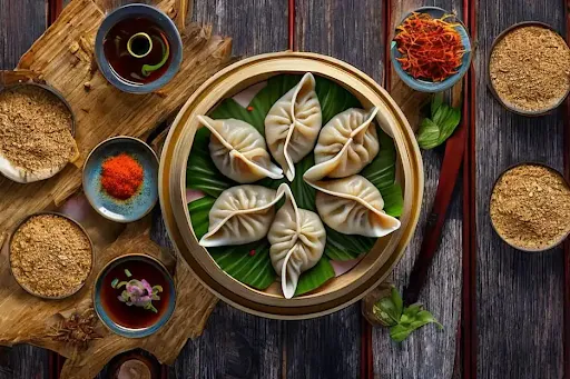 Paneer Steamed Momos [8 Pieces]