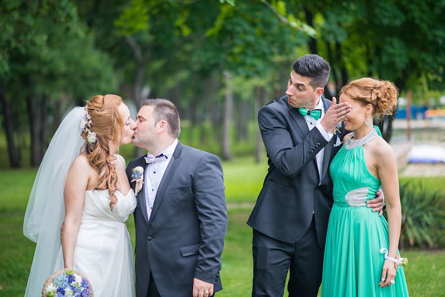 Wedding photographer Elin Boshurov (elbo). Photo of 2 August 2014