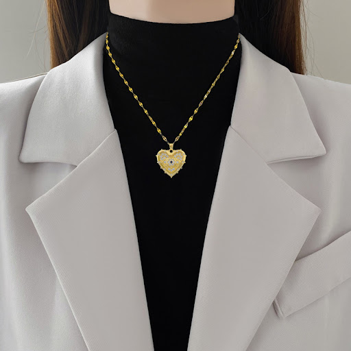 Title 4, Love Eyes Full Diamond Light Luxury Temperament...