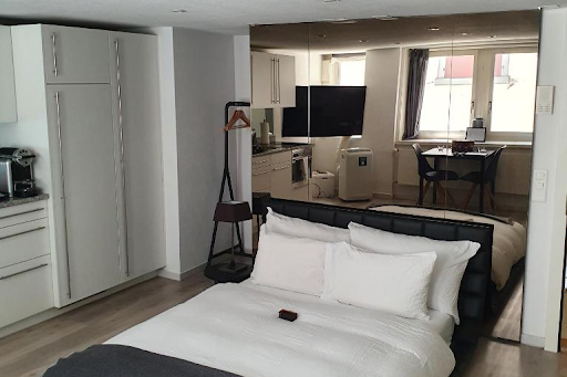 Neugasse Studio Serviced Apartment