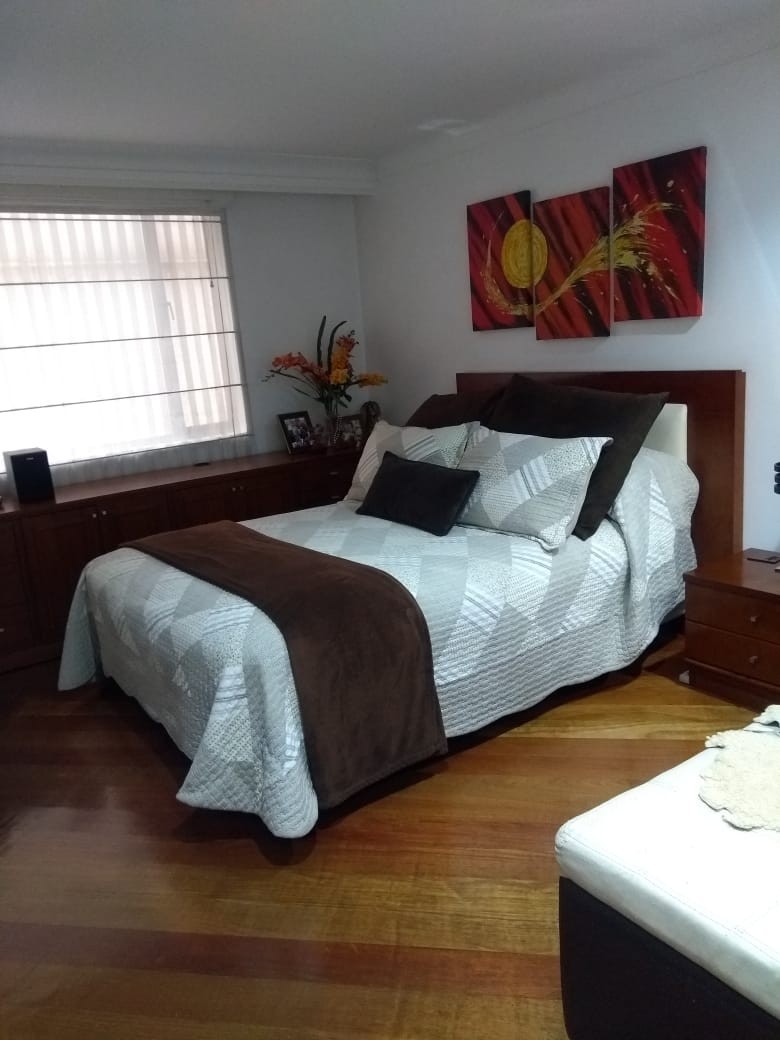 Apartamento En Venta - La Carolina, Bogota