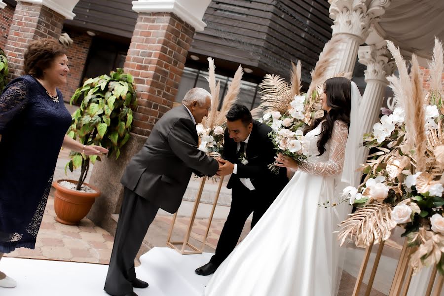 Wedding photographer Oksana Abolikhina (oaphotographer). Photo of 21 July 2021