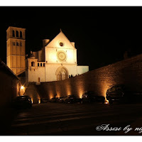 Assisi by night di 