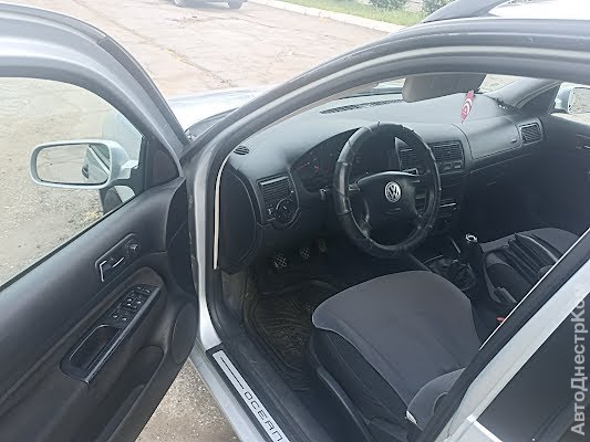 продам авто Volkswagen Golf Golf V фото 4