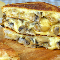 Mushroom & Swiss Omelette Sandwich