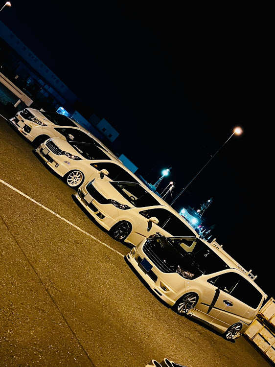 ステップワゴンのステップワゴンRP・オフ会前日の密会❤️・車熱急上昇！！・緊急招集・仲間との楽しい時間に関するカスタム事例の投稿画像1枚目