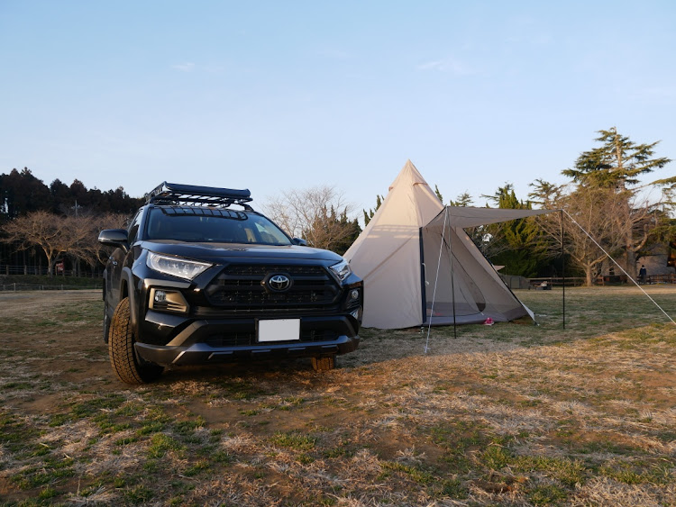 RAV4の初キャンプ・オートキャンプ場・成田ゆめ牧場・rav4adventureに関するカスタム事例の投稿画像1枚目