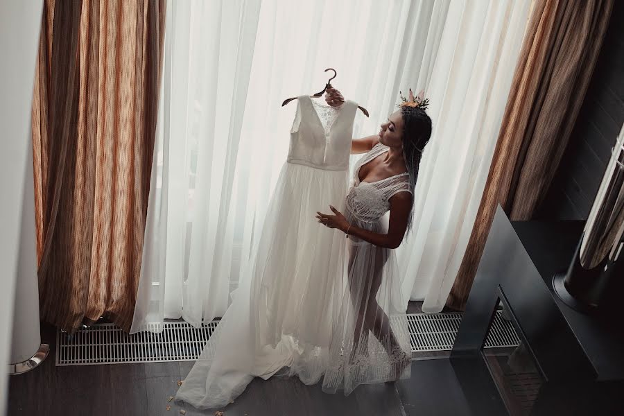 Wedding photographer Ekaterina Mikhaylenko (kelsi). Photo of 14 March 2019