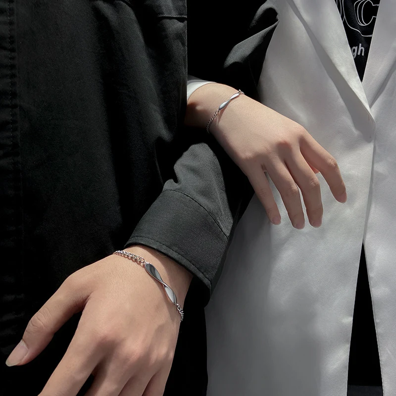 Title 3, Bracelet de couple Mobius tendance personnalité...