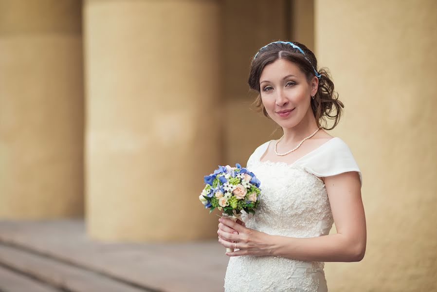 Wedding photographer Elena Volkova (mishlena). Photo of 11 September 2013