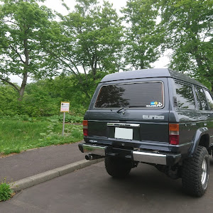 ランドクルーザー60 HJ61V