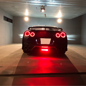 NISSAN GT-R R35