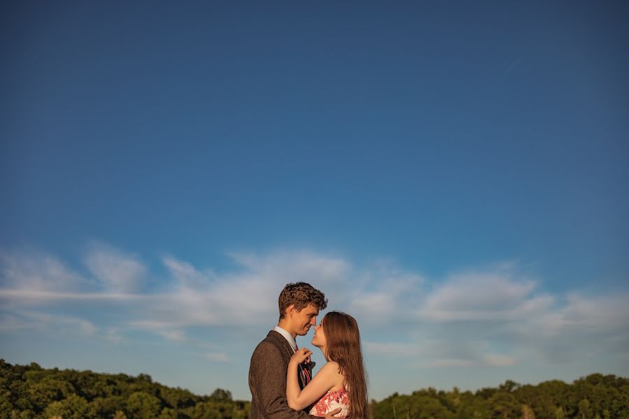 Fotografo di matrimoni Nina Polukhina (danyfornina). Foto del 1 ottobre 2018