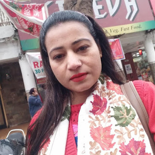 Preeti Thakur at Kaleva Sweets, Gole Market,  photos