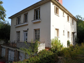 maison à Néris-les-Bains (03)