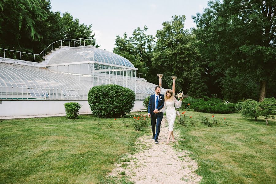 Fotografo di matrimoni Alina Faida (alinafaida). Foto del 27 aprile 2020