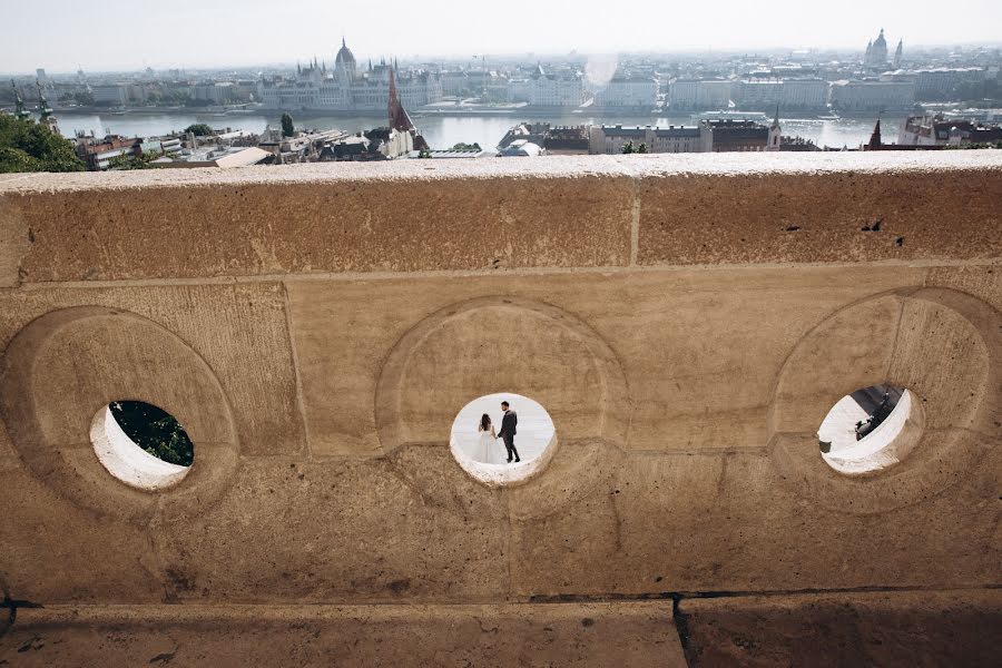 Wedding photographer Alex Pavelchuk (clzalex). Photo of 5 December 2022