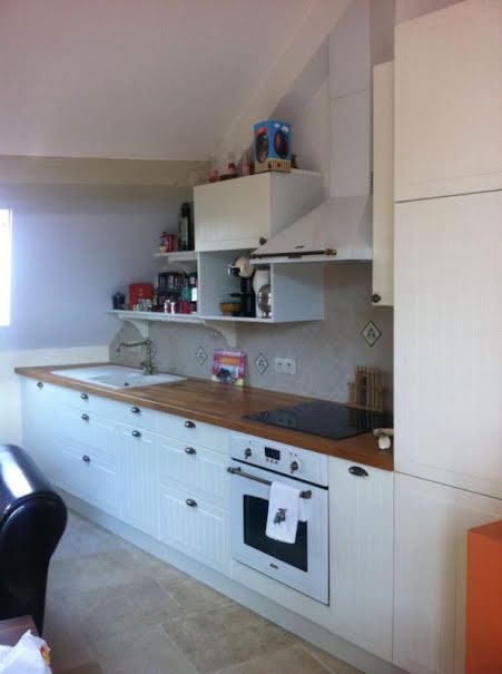 Location  appartement 2 pièces 45 m² à Noiseau (94880), 850 €