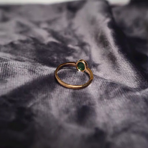 Title 3, Womens Jade Inlaid Jade Colored Gold Ring. A b...