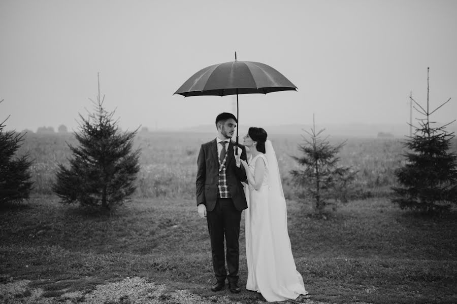 結婚式の写真家Alex Novak (alnophoto)。2021 7月1日の写真