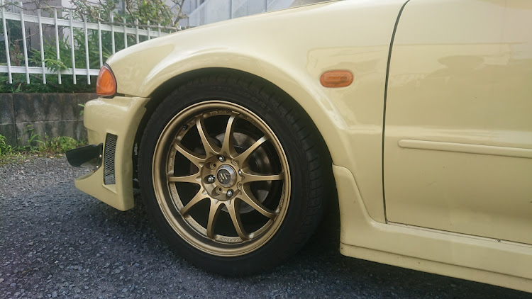 ランサーエボリューションの熱中症に気をつけて!!・DIY・フロントキャンバーが左右でずれてた(笑)に関するカスタム事例の投稿画像1枚目