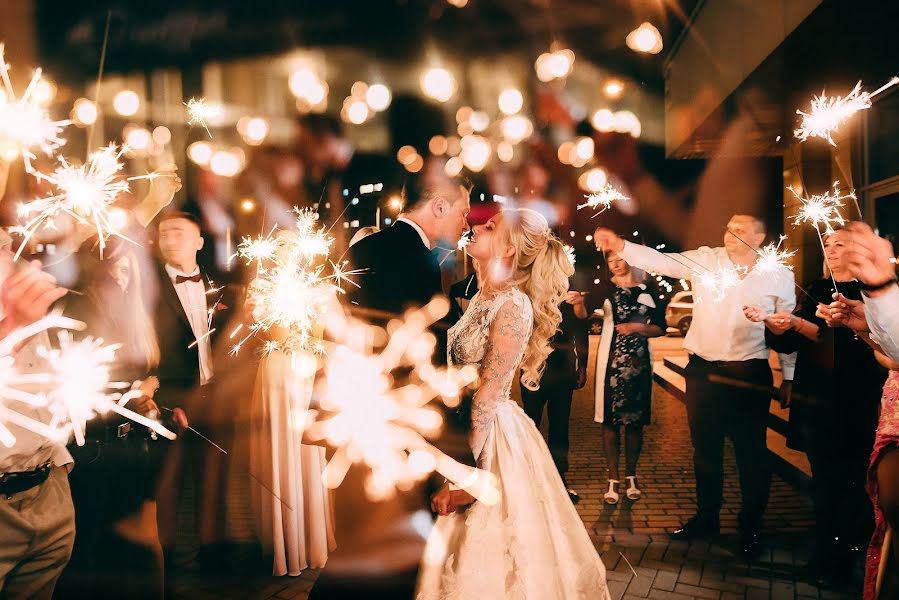 Fotografo di matrimoni Diana Bondars (dianats). Foto del 16 novembre 2018