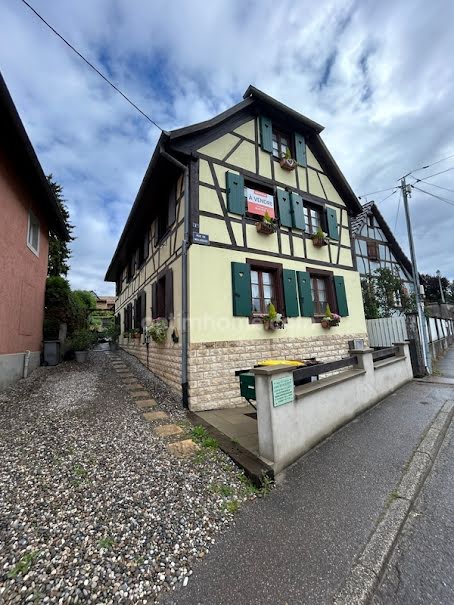 Vente maison 7 pièces 195 m² à Steinbrunn-le-Bas (68440), 345 000 €