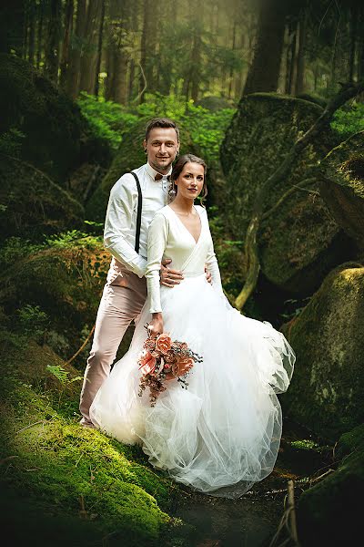 Fotógrafo de casamento Daniel Farkaš (farka). Foto de 15 de junho 2019