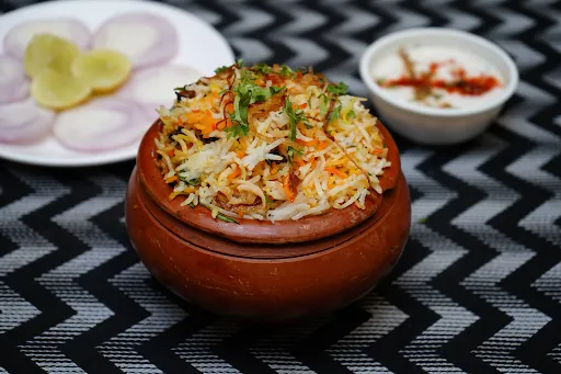 Mutton Matka Dum Biryani