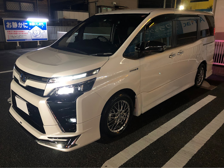 ヴォクシーの洗車・ドライブ・無加工スマホ撮りに関するカスタム事例の投稿画像1枚目