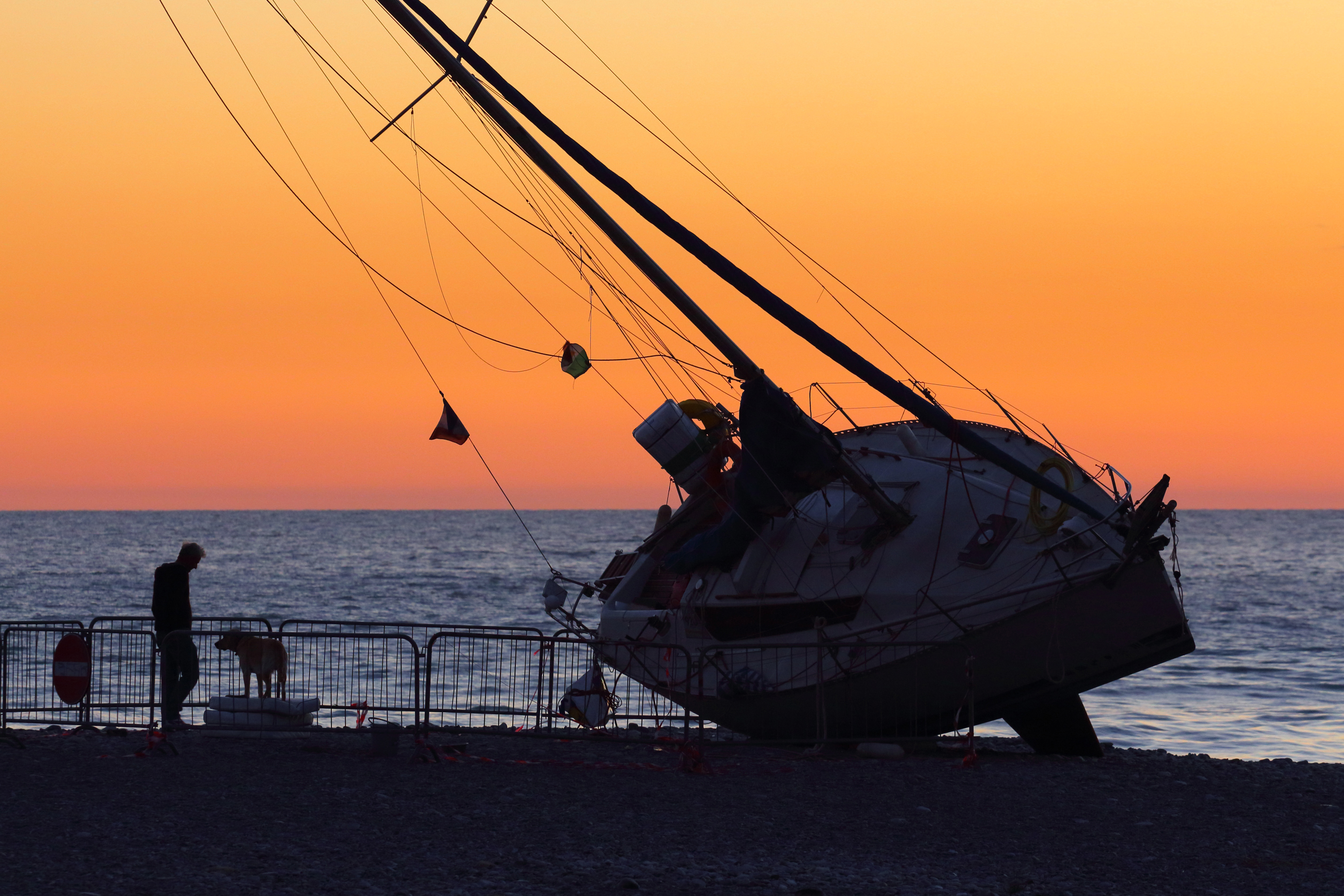 Arenarsi sulla spiaggia di guazzini.com