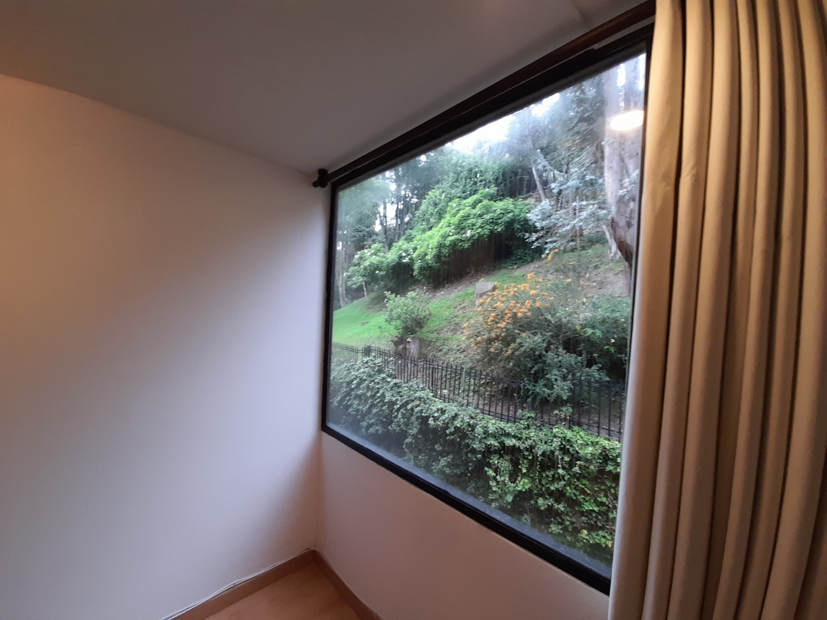 Apartaestudio En Arriendo - Los Rosales, Bogota