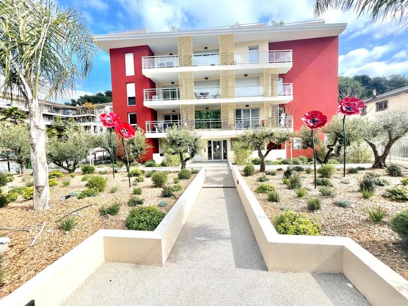 Vente appartement 2 pièces 43 m² à Saint-andre-de-la-roche (06730), 190 000 €