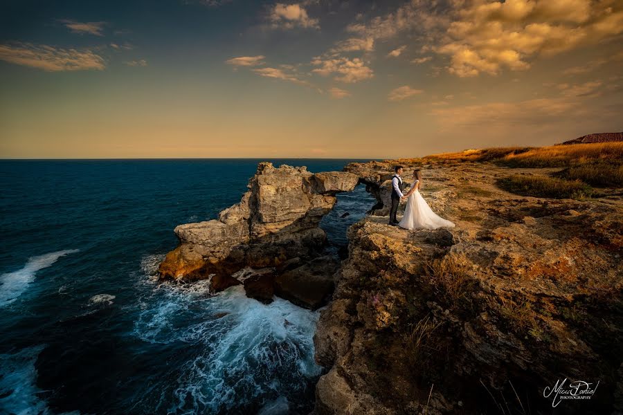 Fotógrafo de casamento Daniel Micu (danielmicu). Foto de 25 de julho 2019