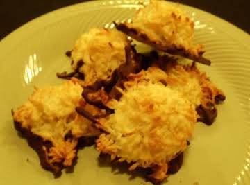 Coconut Macaroons Chocolate Dipped