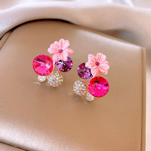 Title 1, Vintage Color Contrast Diamond Flower Stud Earr...