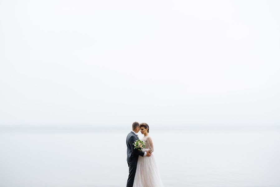 Fotógrafo de casamento Aleksandr Dod (alexanderdodz). Foto de 13 de março 2020