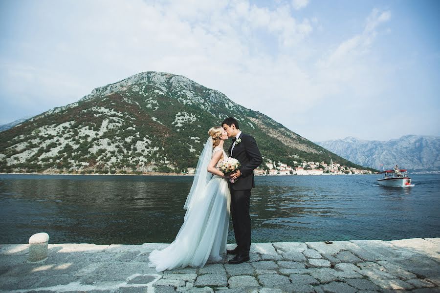 Fotógrafo de casamento Sergey Rolyanskiy (rolianskii). Foto de 23 de novembro 2016