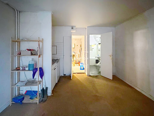 Apartment 4