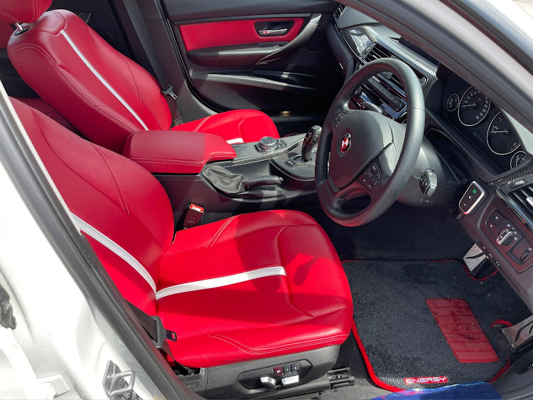 ミスターさんが投稿したGarage EVE.RYN・ENERGY Complete・エナジーコンプリート・bmw・代車に関するカスタム事例の投稿画像3枚目
