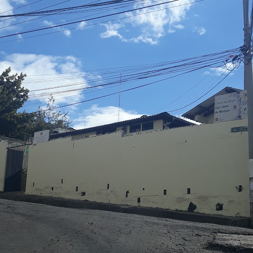 Opiniones de Subcentro De Salud SAN JOSE DE MONJAS en Quito - Médico