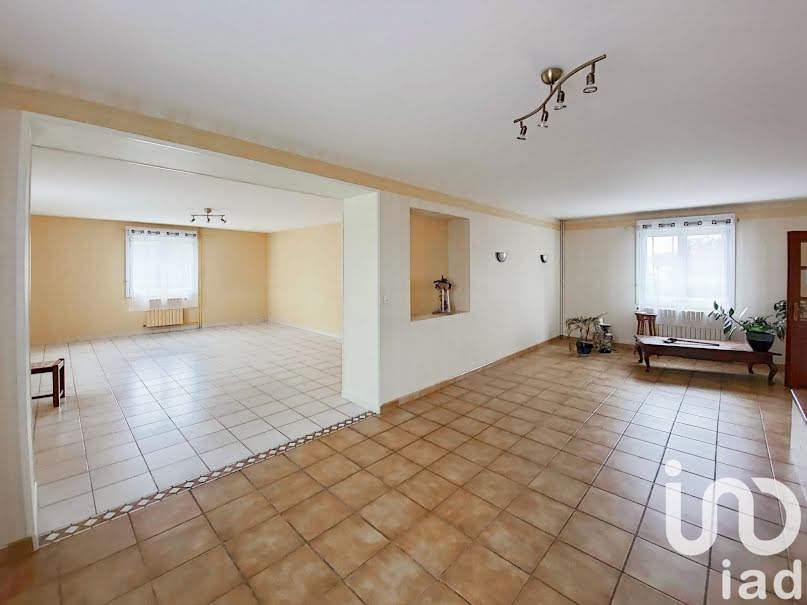 Vente maison 7 pièces 245 m² à Langeais (37130), 357 000 €