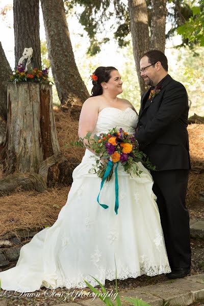 Vestuvių fotografas Dawn Stenzel (stenzelphotogra). Nuotrauka 2023 gegužės 4