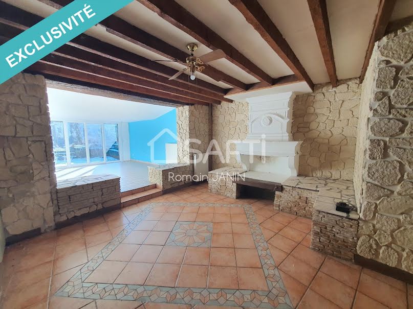 Vente maison 5 pièces 173 m² à Mouilly (55320), 79 000 €