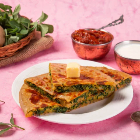 Aloo Methi Paratha