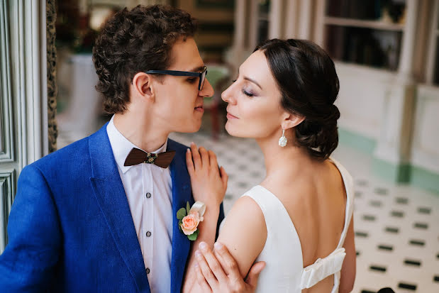 Fotógrafo de casamento Aleksandra Shinkareva (divinephoto). Foto de 24 de fevereiro 2018