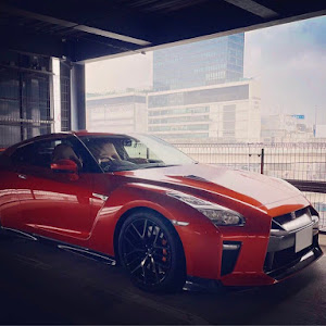 NISSAN GT-R R35